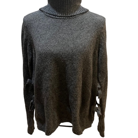 Cynthia Rowley Charcoal Gray Wool Blend Turtleneck Sweater Tie Sides Sz M - Picture 1 of 8